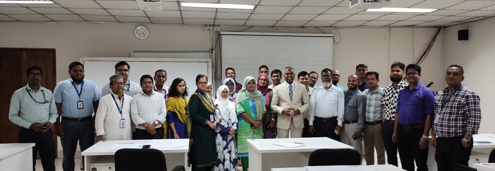 CAREERCOACH Facilitates Elite Leadership Workshop for Bangladesh Bank’s Top Officials